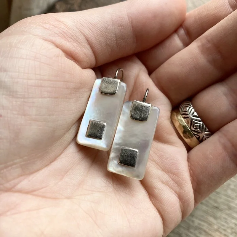 vintage sterling silver mother of pearl earrings 3.jpeg