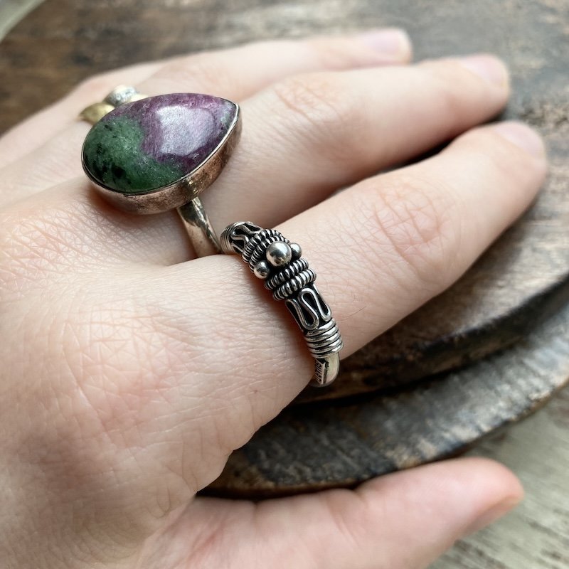 Suarti balinese sterling silver ring 5.jpeg