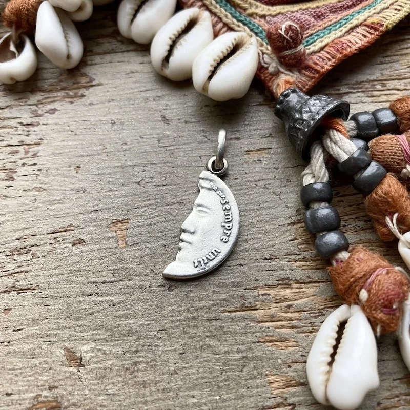 sterling silver crescent moon pendant 1.jpeg