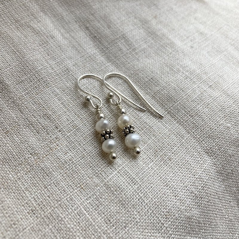 dainty sterling silver pearl earrings 2.jpeg