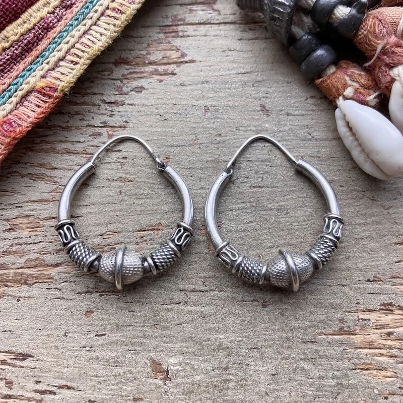 vintage sterling silver Bali hoops 3.jpeg