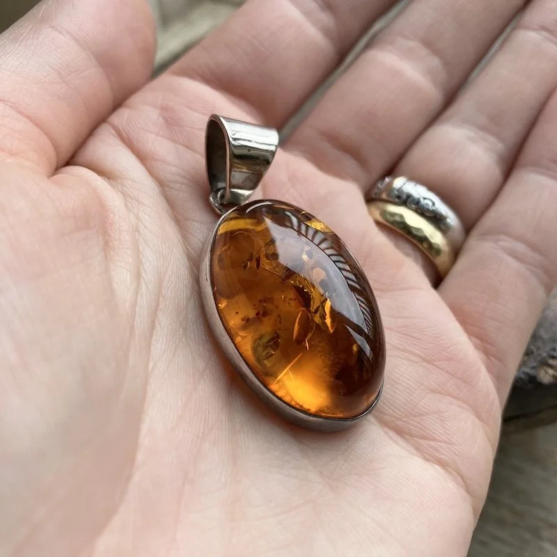 vintage sterling silver natural amber pendant 4.jpeg