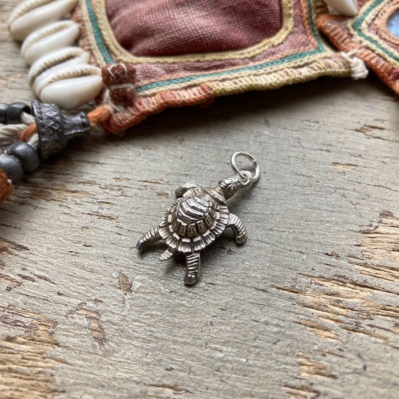Fab Vintage Sterling Silver Turtle Pendant