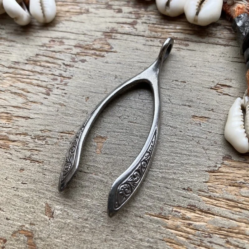 large ornate sterling silver wishbone pendant 5.jpeg