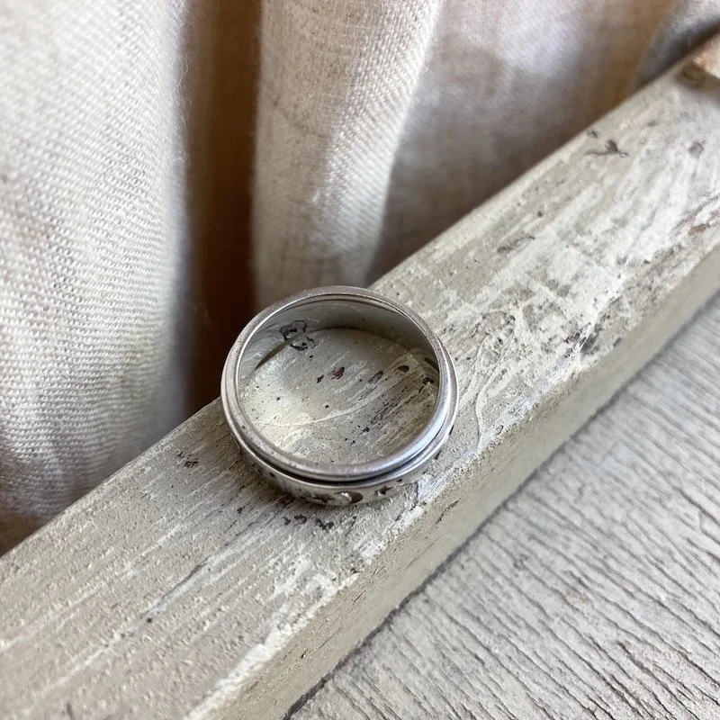 sterling silver celestial spinner ring 2.jpeg