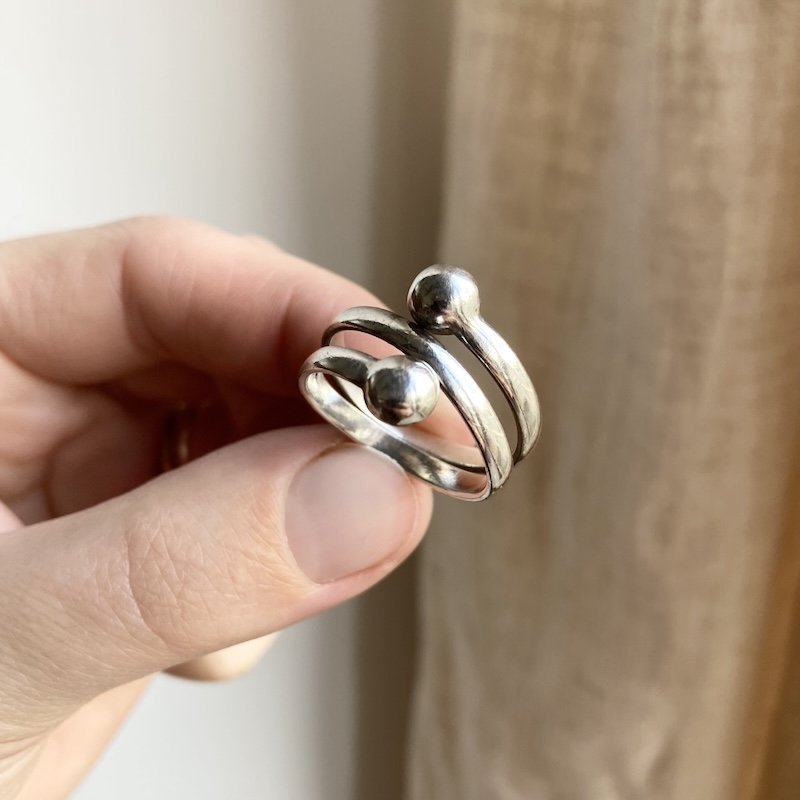 vintage simple sterling silver wraparound ring 3.jpeg