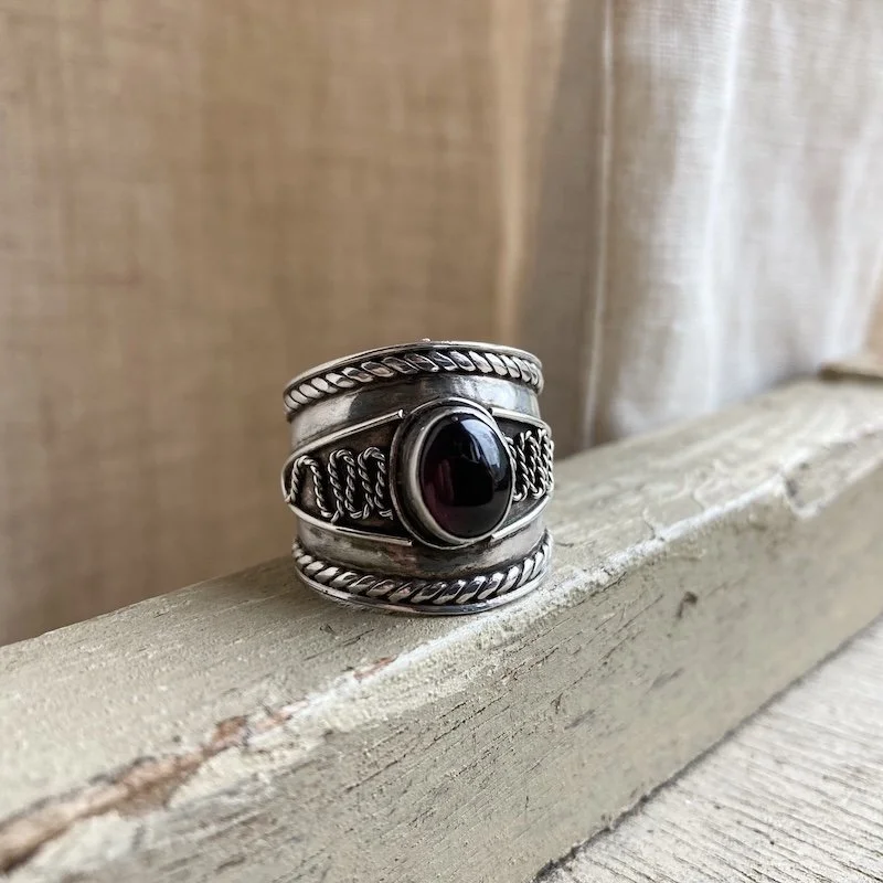 vintage Balinese sterling silver and garnet ring 1.jpeg