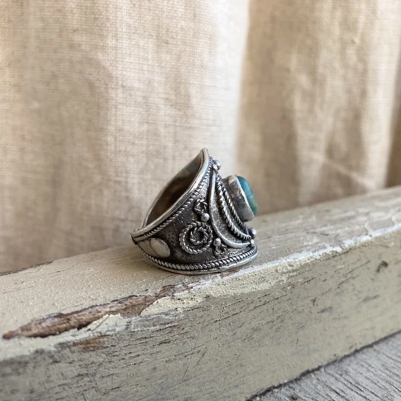vintage ornate sterling silver ring 2.jpeg