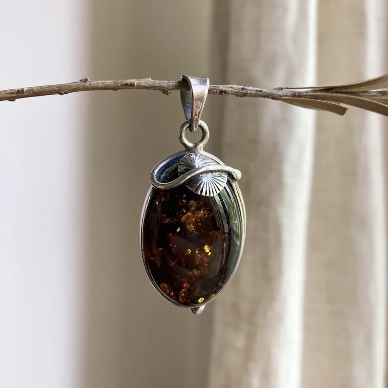 vintage sterling silver and natural amber pendant 4.jpeg