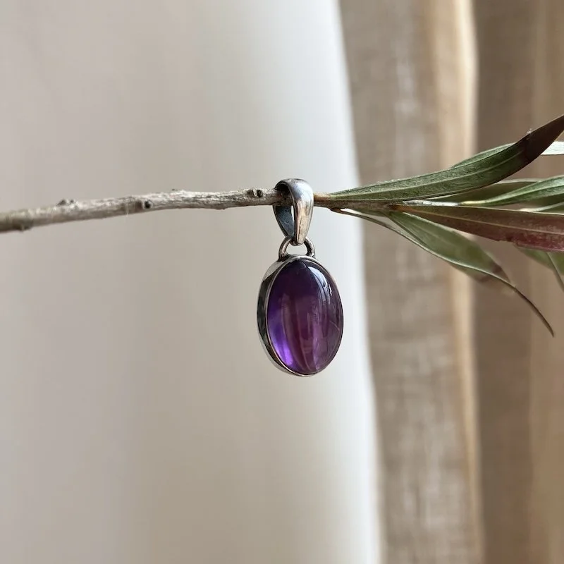 Lovely Sterling Silver Simple Amethyst Pendant