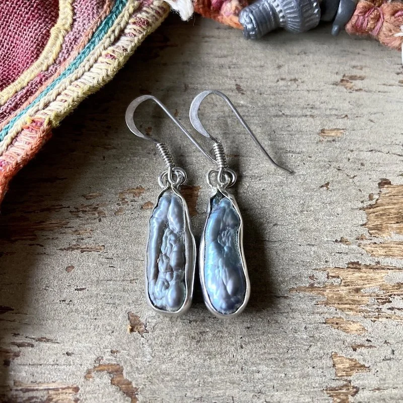 sterling silver biwa pearl earrings 1.jpeg