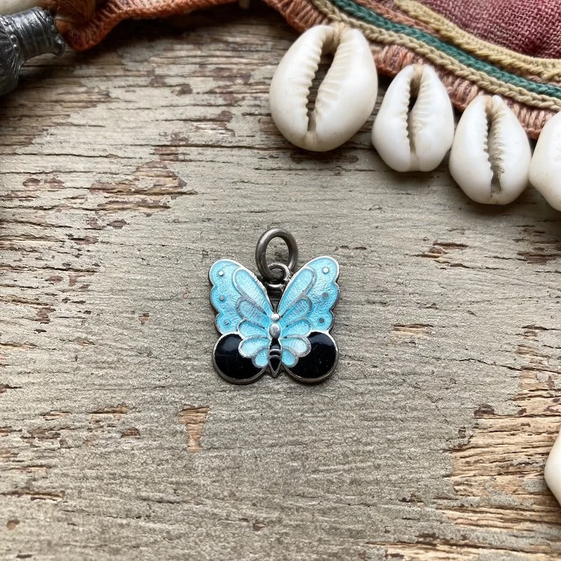 vintage sterling silver enamel butterfly pendant 1.jpeg