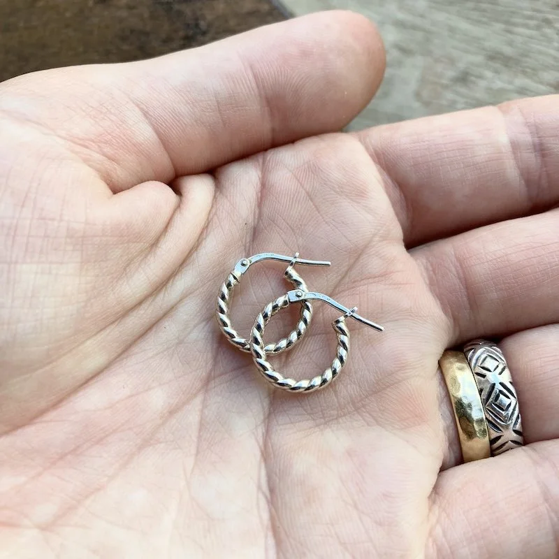 vintage tiny sterling silver hoops 3.jpeg