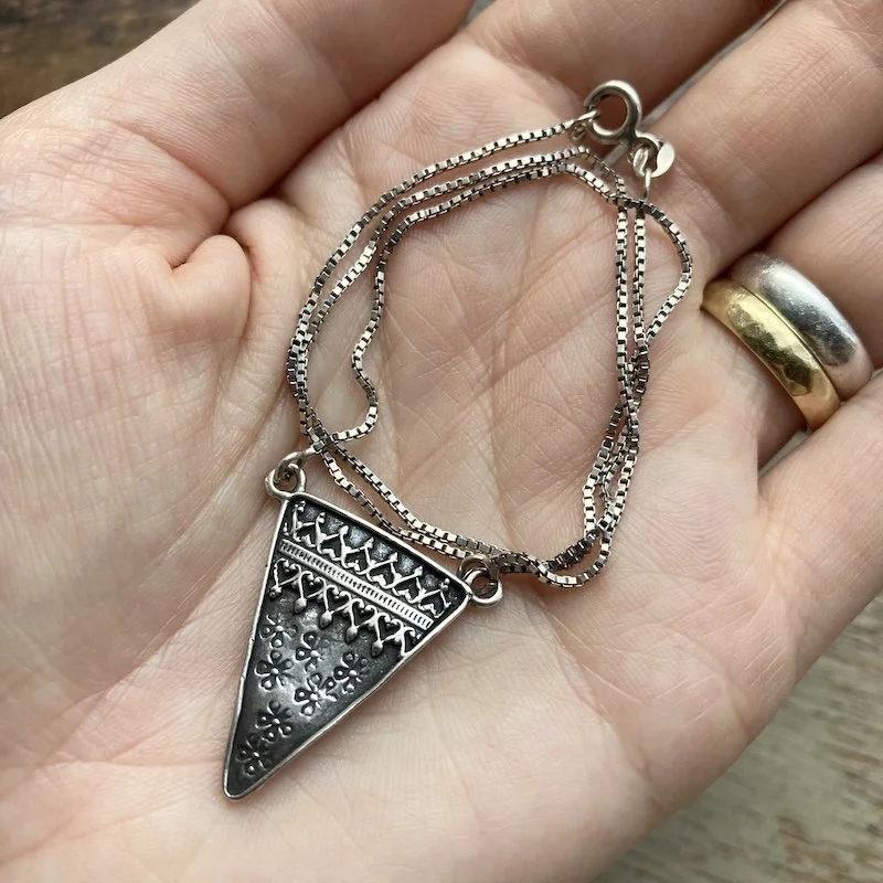 handmade ornate sterling silver necklace 4.jpeg