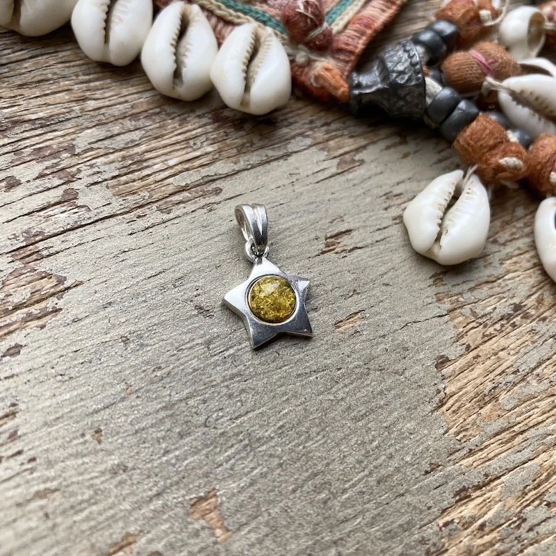 sterling silver and amber star pendant 2.jpeg