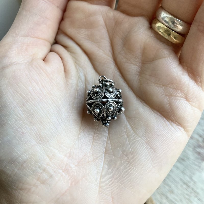 Pretty Vintage Ornate Sterling Silver Pendant
