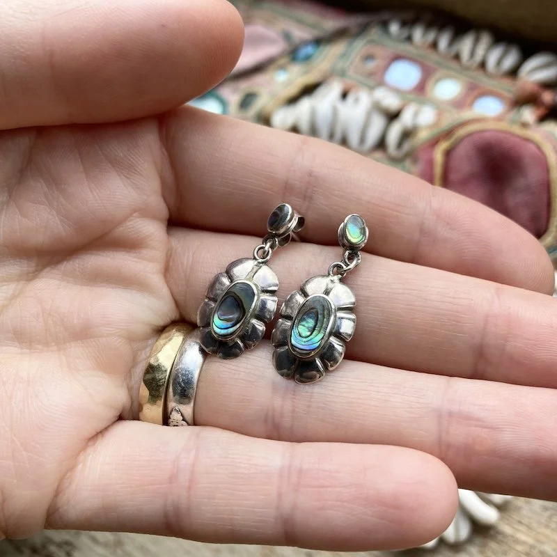 vintage sterling silver abalone shell earrings 3.jpeg