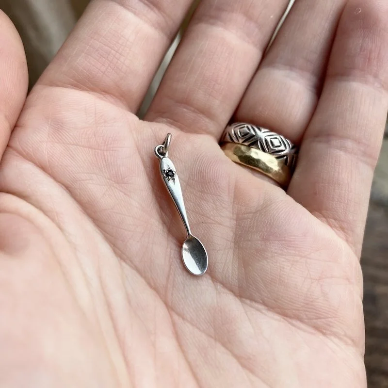 whimsical little vintage sterling silver spoon pendant 3.jpeg
