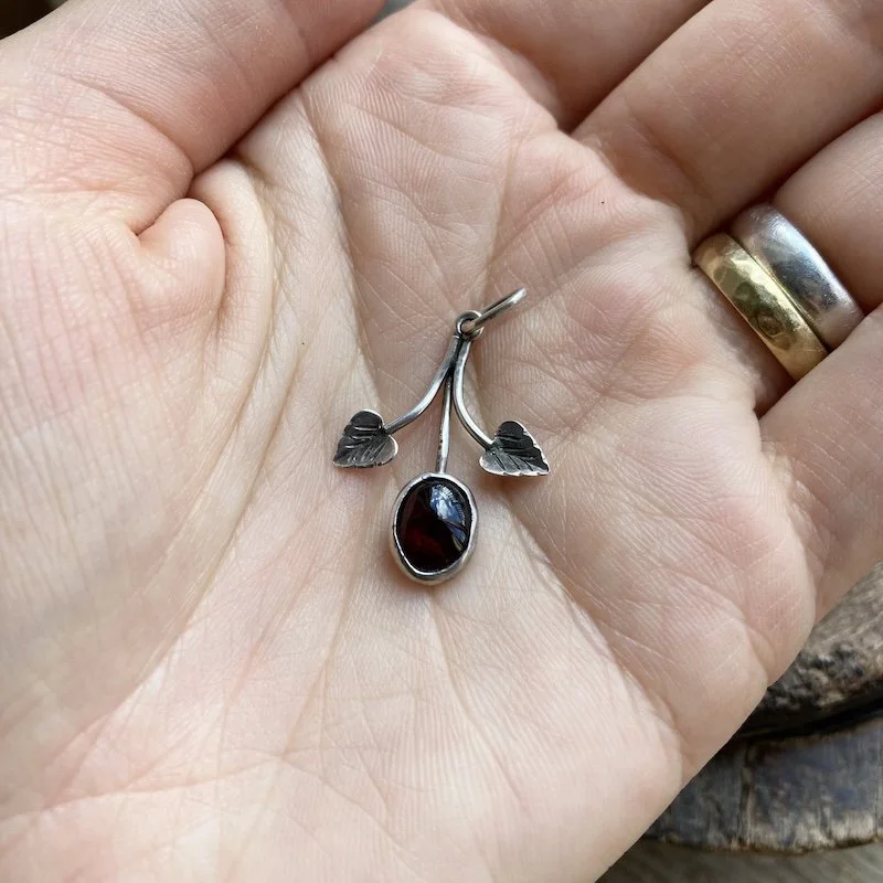 sterling silver garnet leaf pendant 3.jpeg
