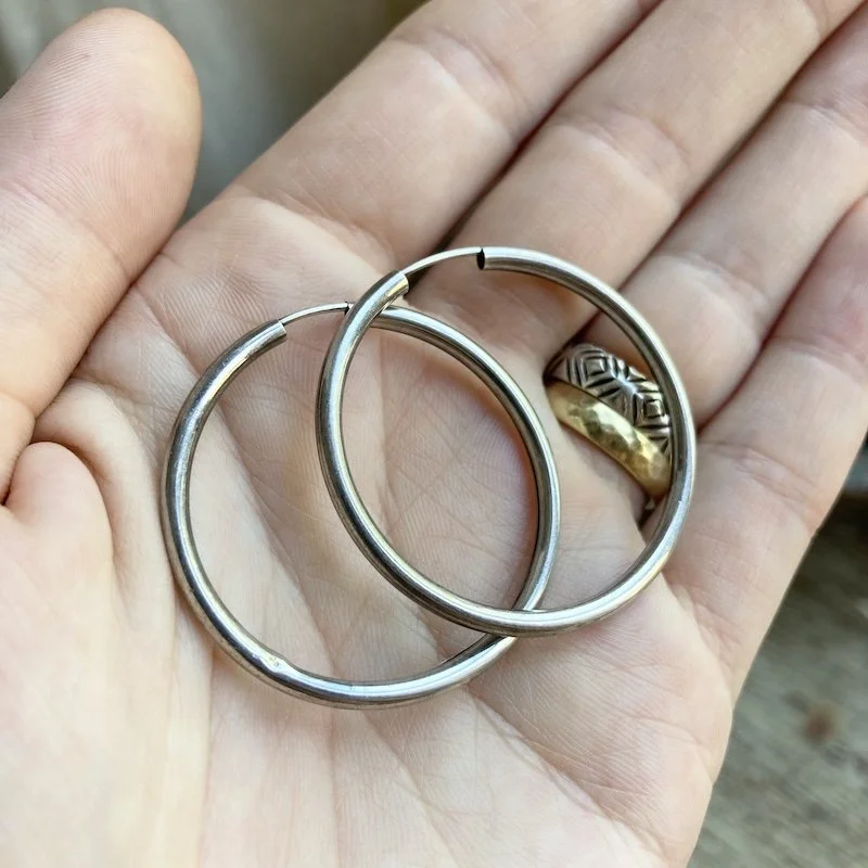 simple sterling silver hoops 3.jpeg
