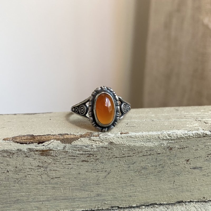 Dreamy Vintage Sterling Silver Carnelian Ring