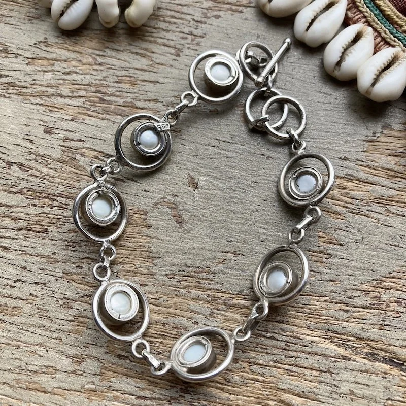 sterling silver pearly bracelet 2.jpeg