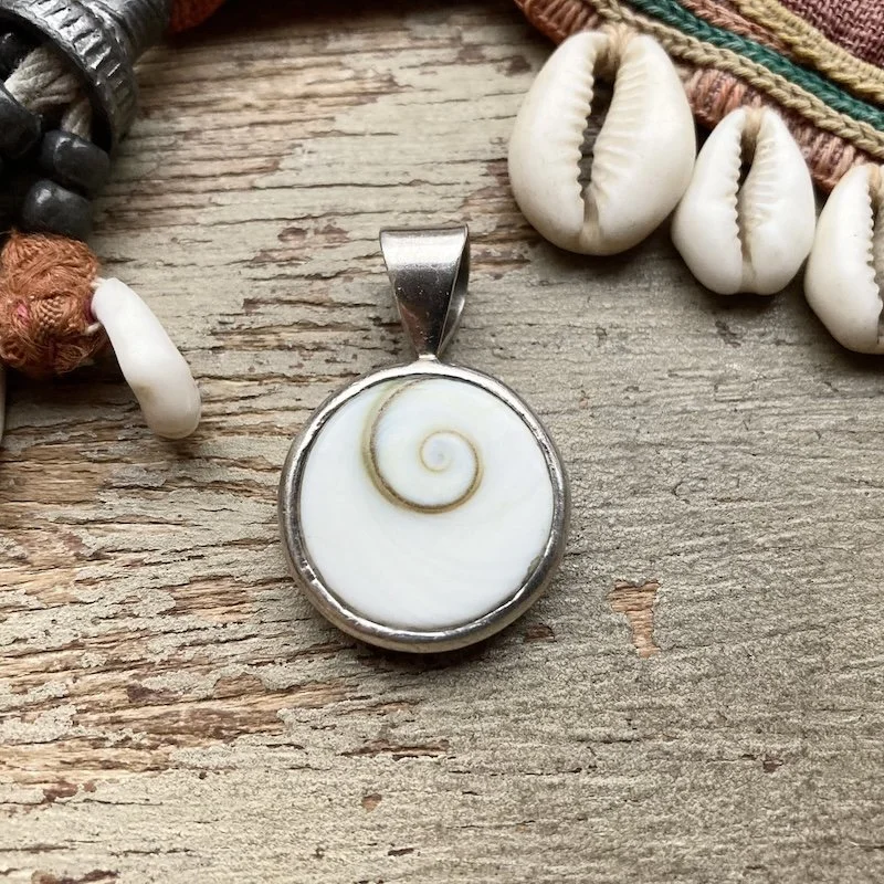 Pretty Vintage Sterling Silver Shiva Eye Pendant