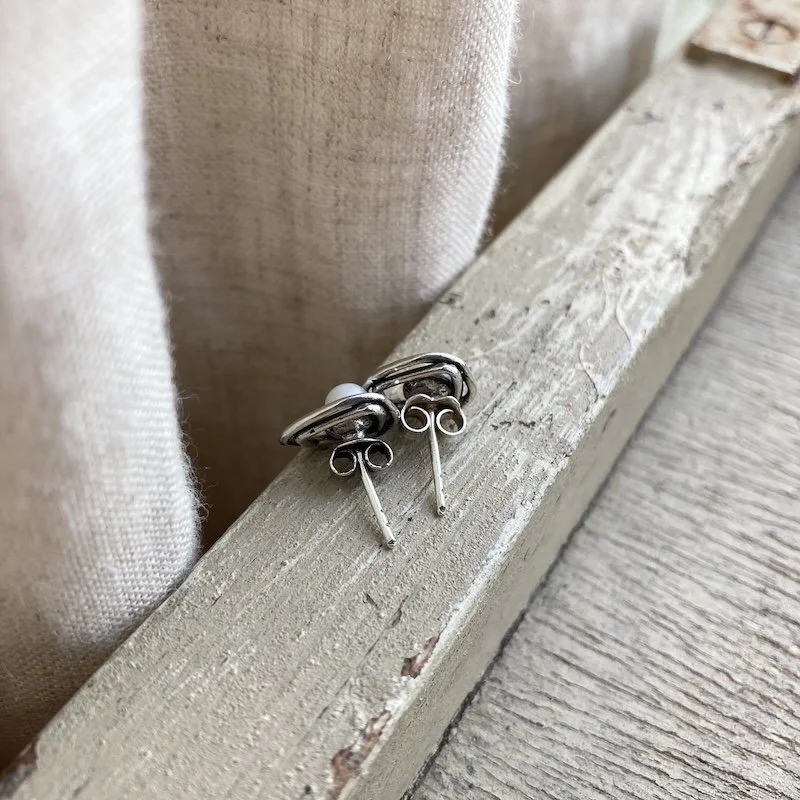 vintage sterling silver pearly earrings 2.jpeg