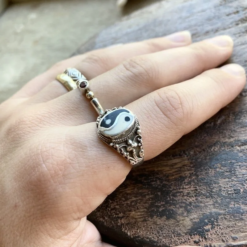 vintage sterling silver yin yang ring 5.jpeg