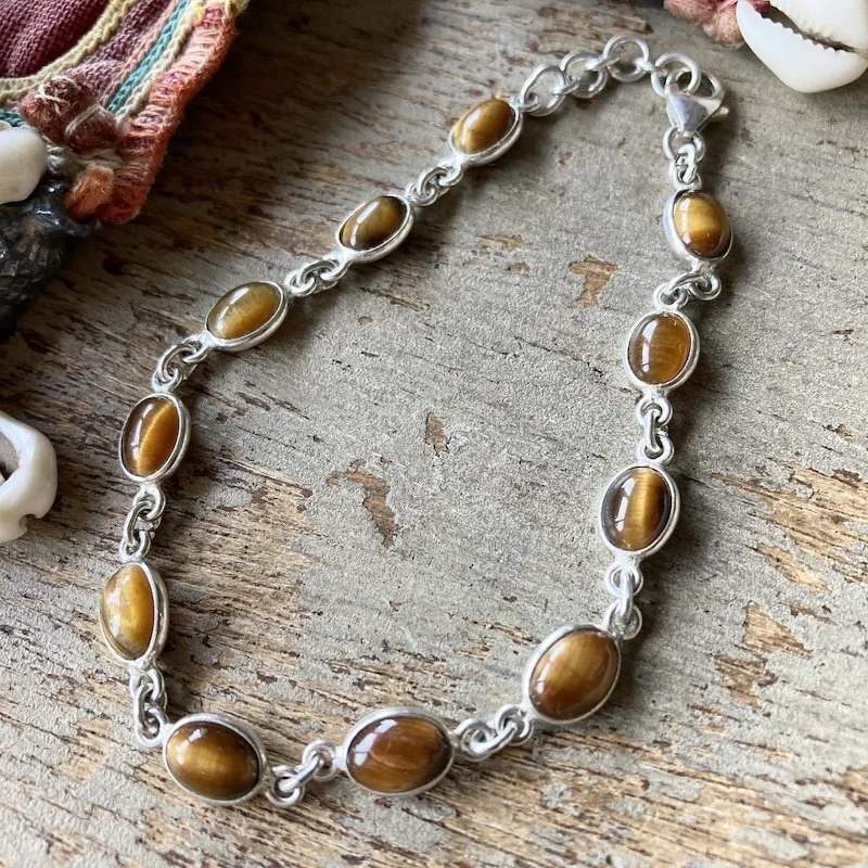 sterling silver and tiger's eye bracelet 2.jpeg