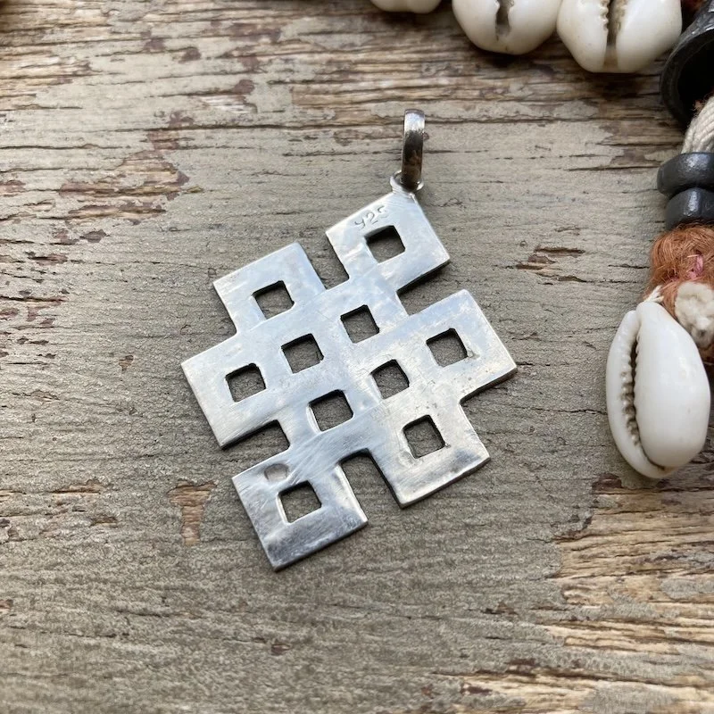 Amazing Vintage Sterling Silver Endless Knot Pendant