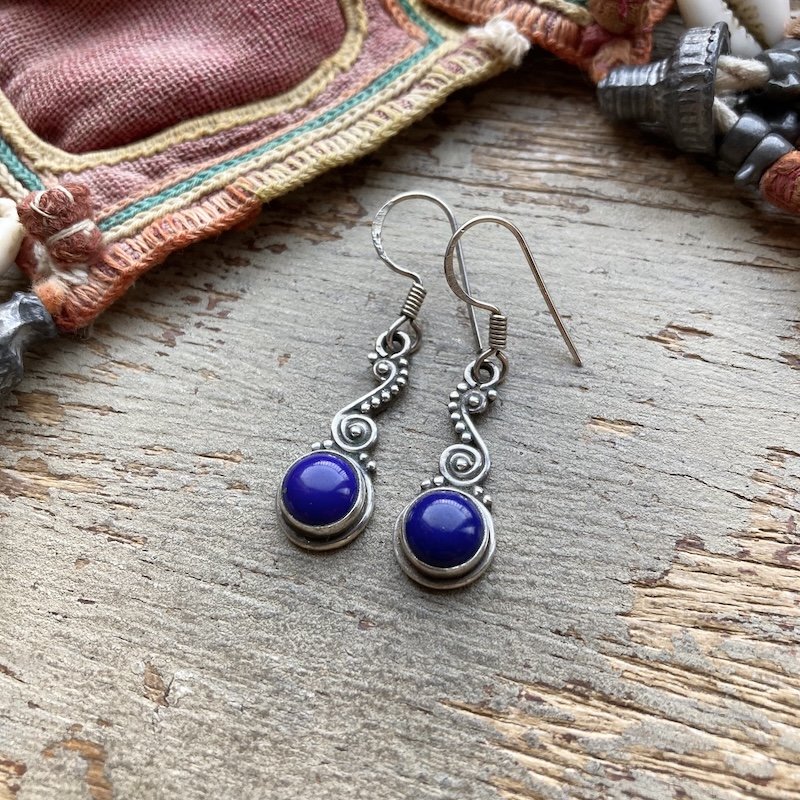Lovely Vintage Sterling Silver Lapis Lazuli Earrings