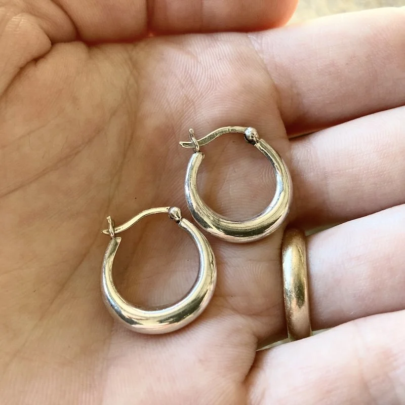 small simple sterling silver hoops 5.jpeg