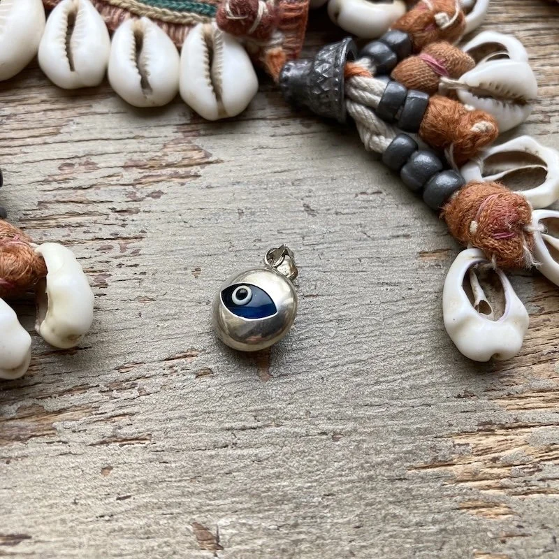 vintage sterling silver evil eye pendant 2.jpeg
