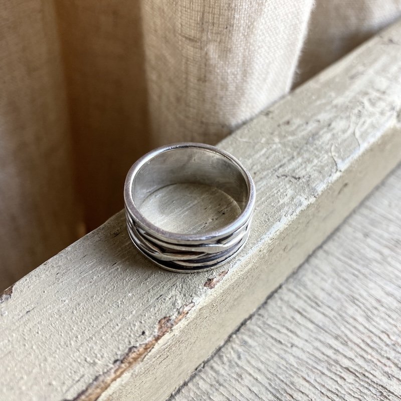vintage chunky solid silver band ring 3.jpeg