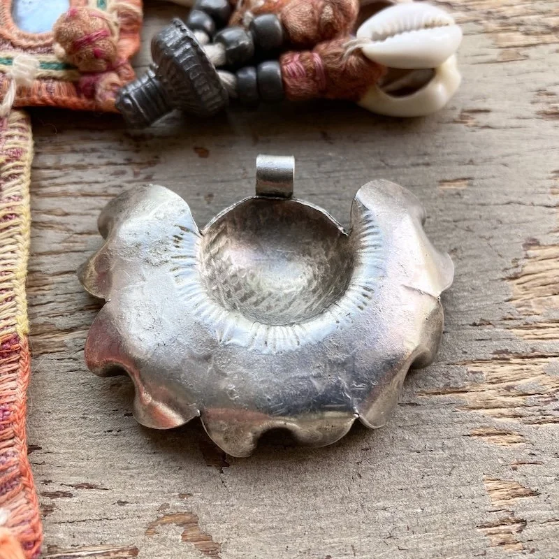 handmade solid pure silver Karen Hill Tribe flower pendant 3.jpeg