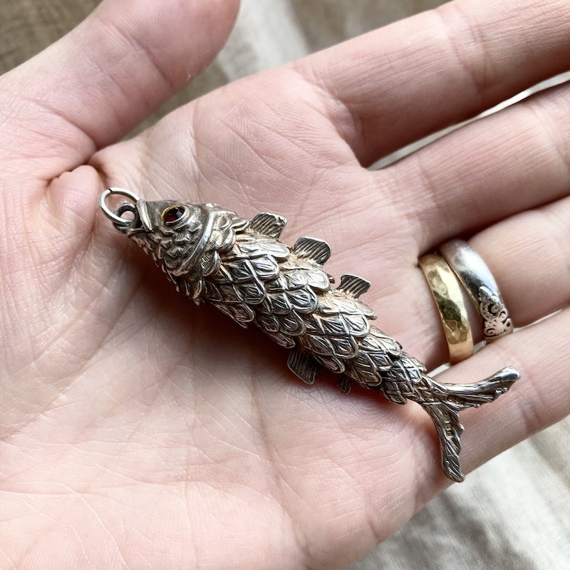 Amazing Vintage Sterling Silver Articulated Fish Pendant