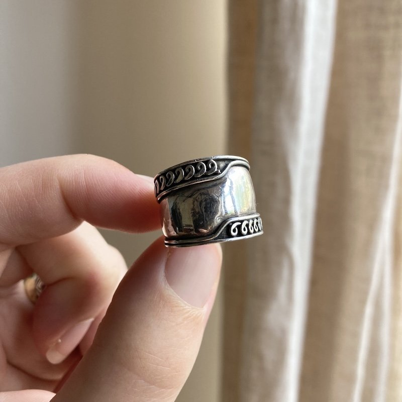 ornate Balinese chunky sterling silver ring 4.jpeg