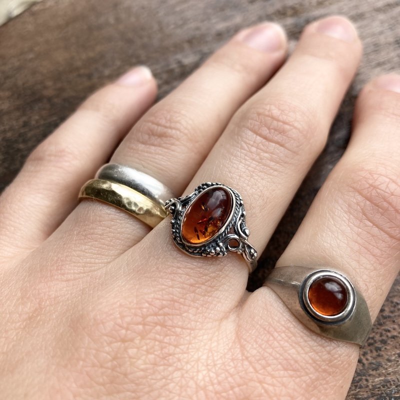 Beautiful Vintage Ornate Sterling Silver Amber Ring