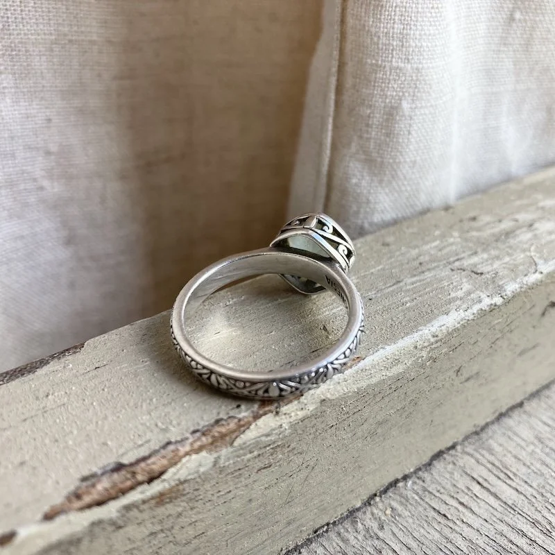 Balinese sterling silver aquamarine ring 3.jpeg