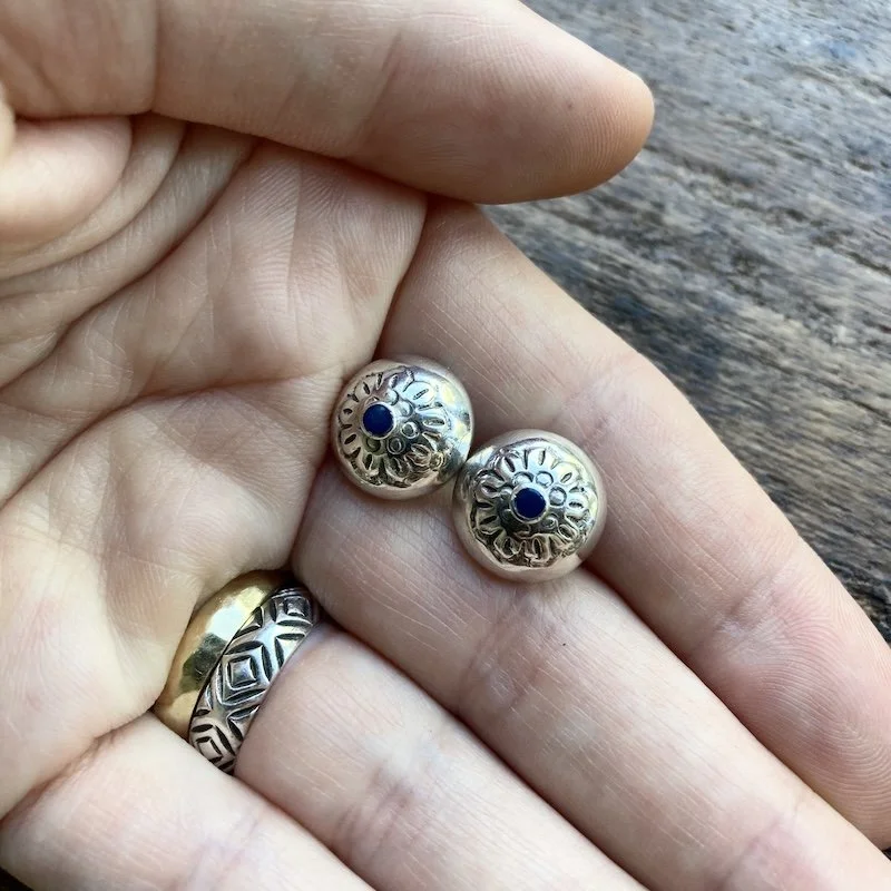 vintage Southwestern sterling silver earrings 3.jpeg