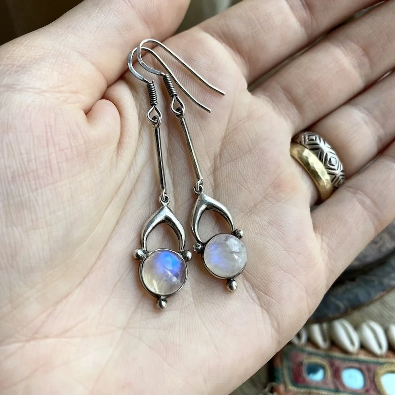 vintage sterling silver dangly rainbow moonstone earrings 4.jpeg