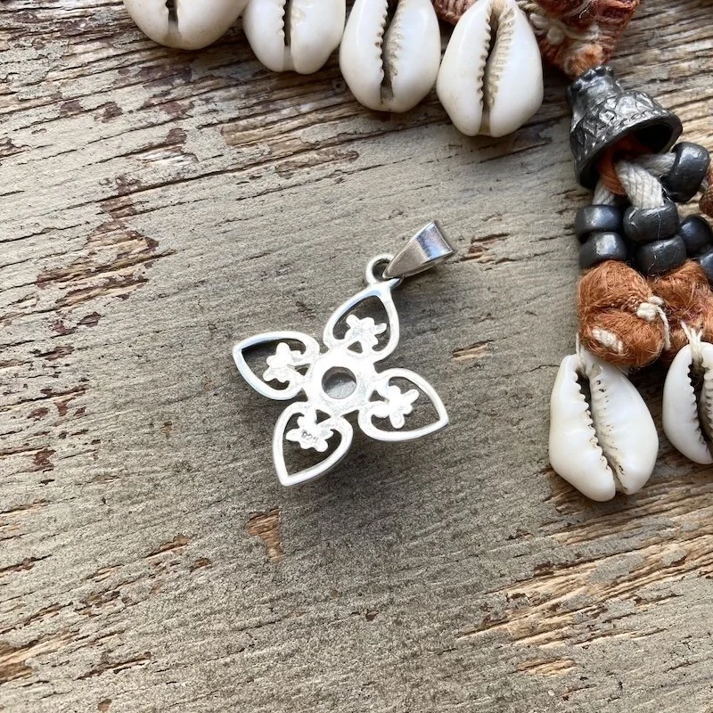 sterling silver moonstone flower pendant 3.jpeg