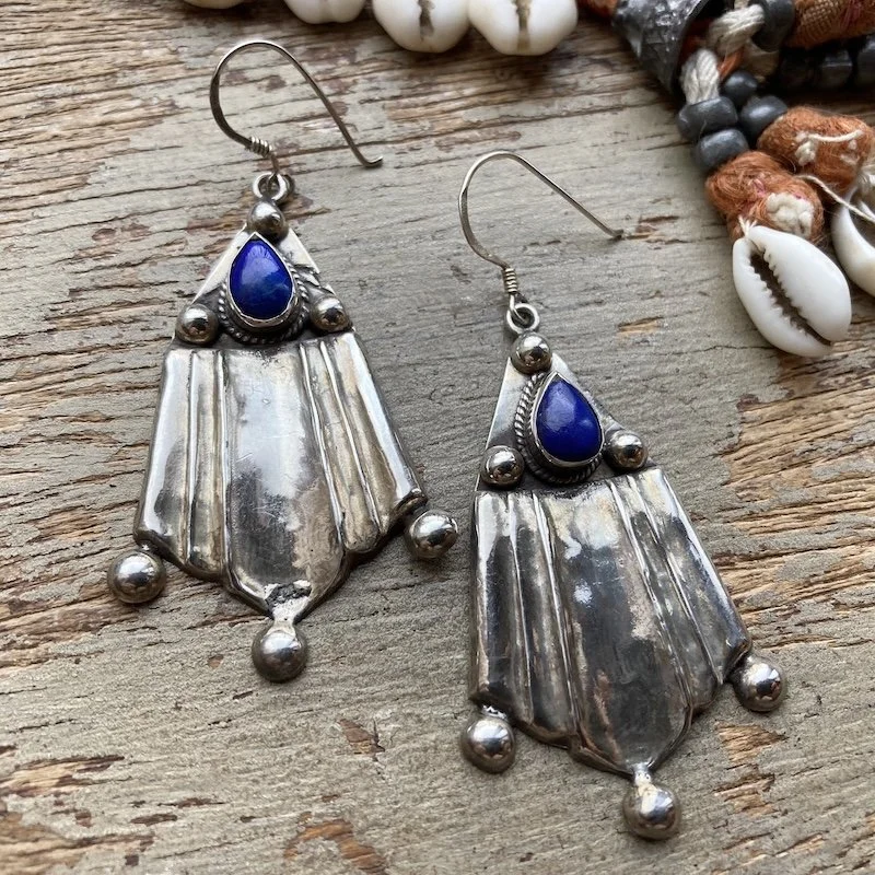 vintage ornate sterling silver and lapis lazuli earrings 2.jpeg