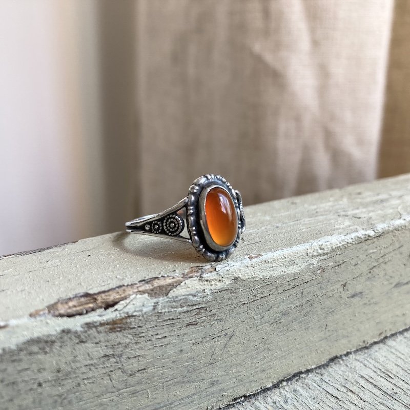 Dreamy Vintage Sterling Silver Carnelian Ring