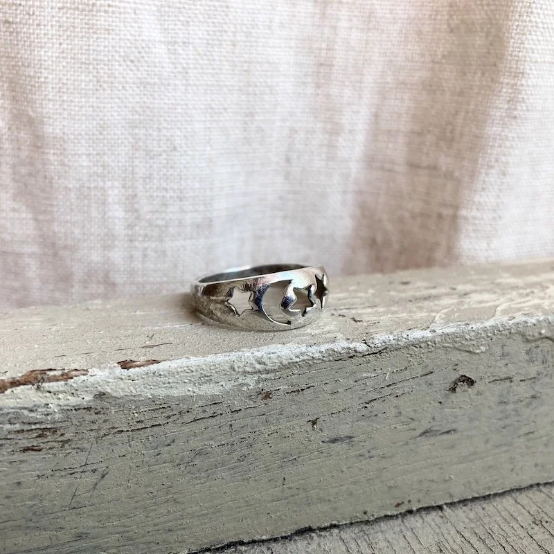 vintage sterling silver celestial moon and stars ring 1.jpeg