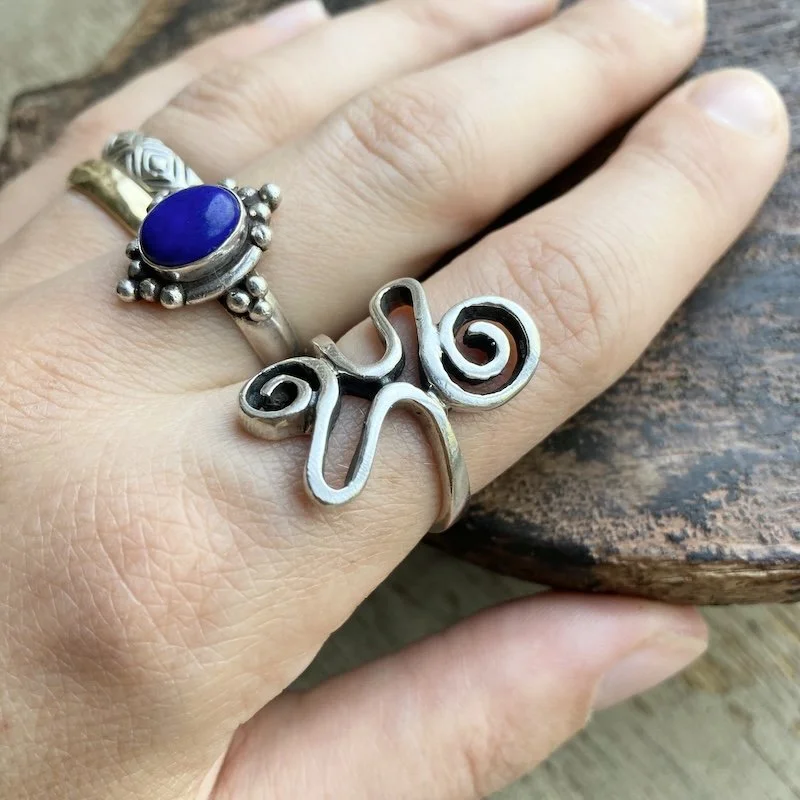 vintage sterling silver swirly spiral ring 4.jpeg
