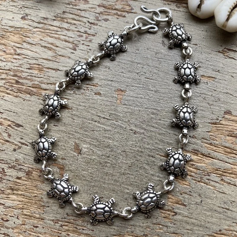 Sterling silver turtle bracelet 1.jpeg