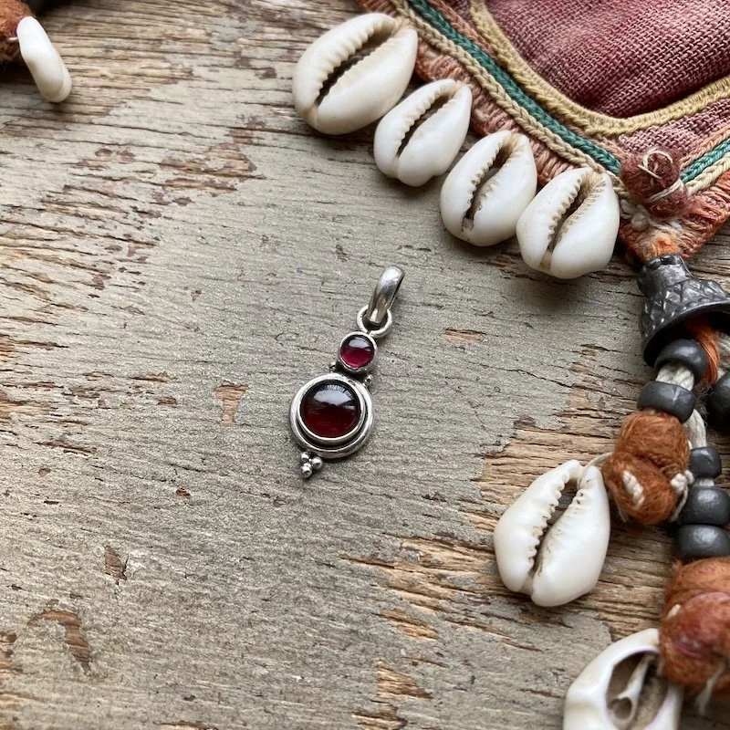sterling silver and carnelian pendant 1.jpeg