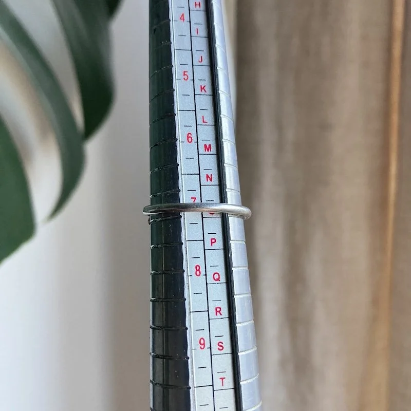 vintage sterling silver amethyst ring 6.jpeg